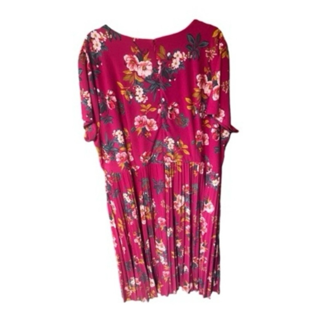 Loft Pleated Floral Midi‎ Dress - Picture 3 of 6